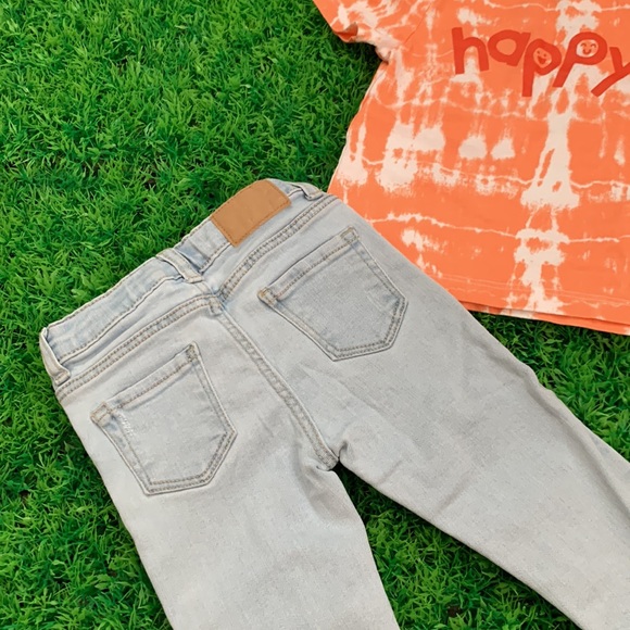 Happy Outfit! 😃 - Picture 3 of 3